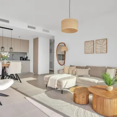 Продажа апартаментов на среднем этаже в Cancelada