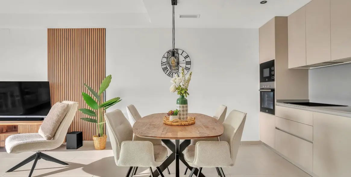 Продажа апартаментов на среднем этаже в Cancelada 8