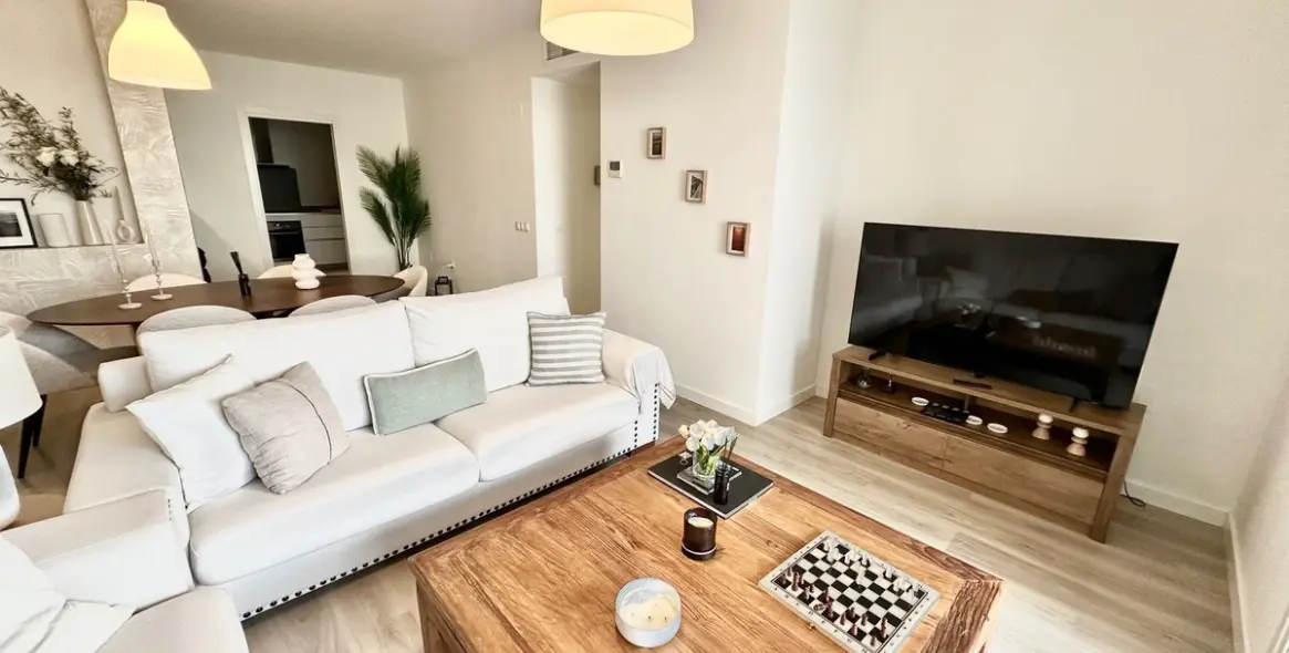 Продажа апартаментов на среднем этаже в Nueva Andalucía 8