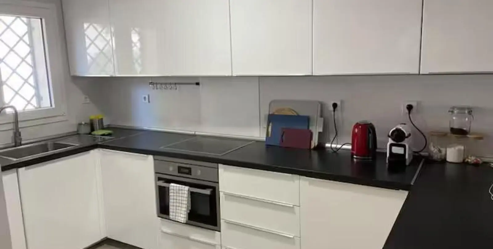 Sale of ground floor apartment in Aloha 2