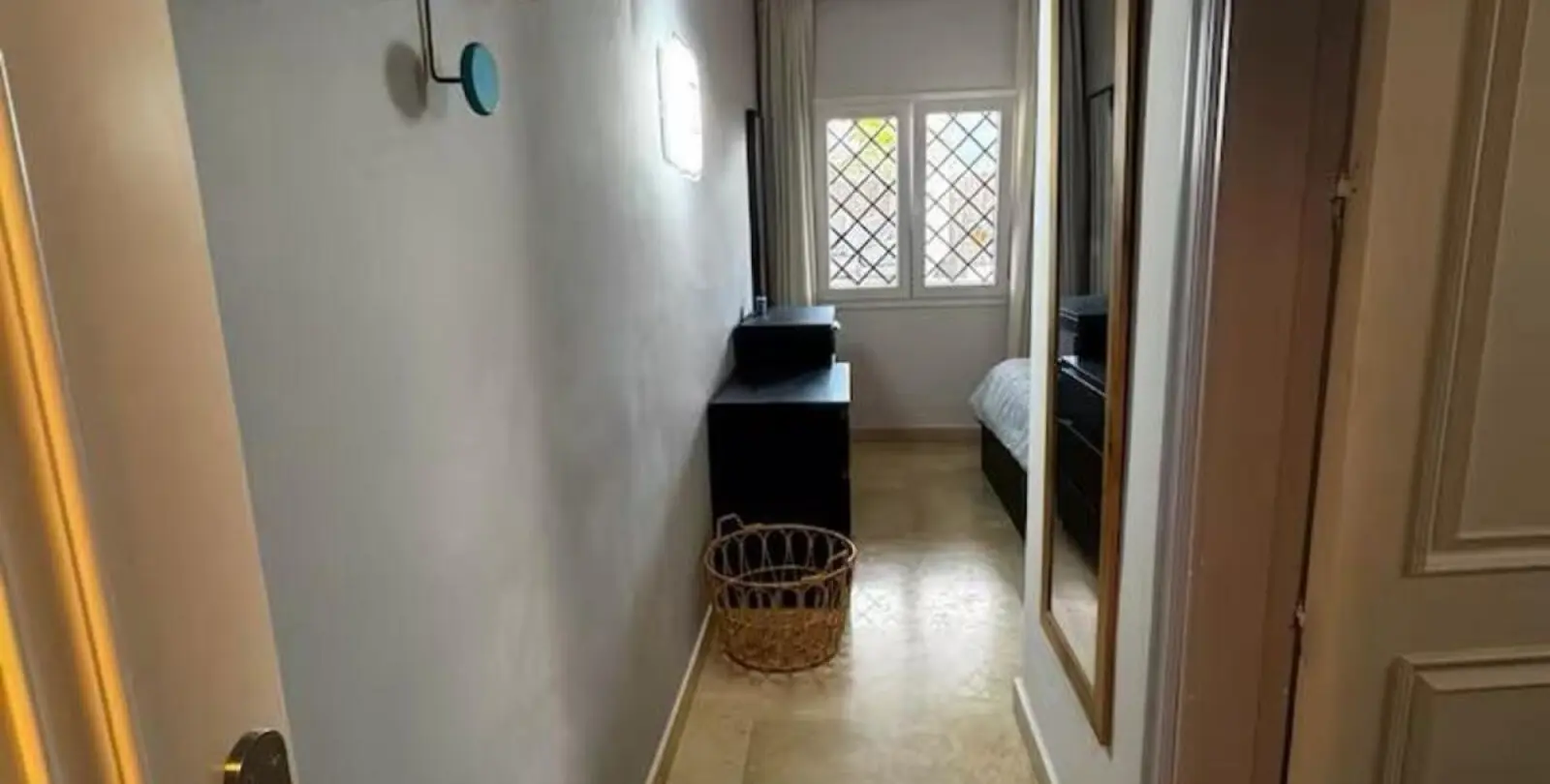 Sale of ground floor apartment in Aloha 9