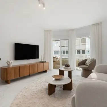 Продажа апартаментов на среднем этаже в Marbella