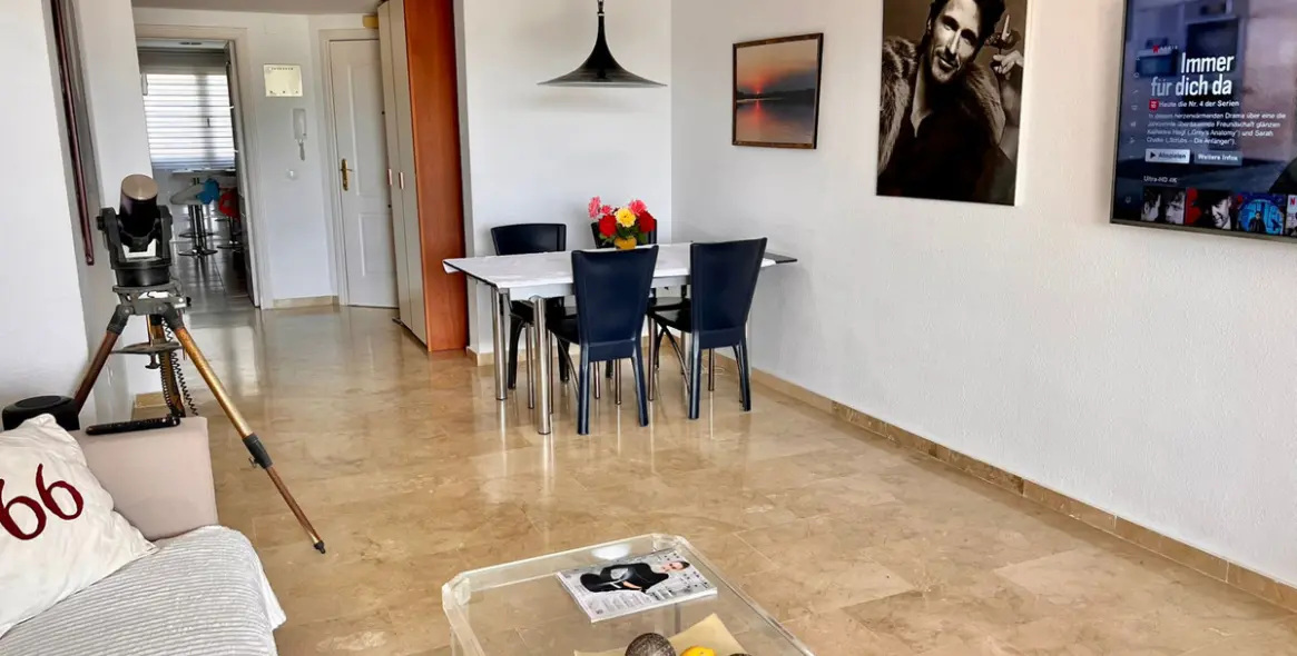 Sale of penthouse in Estepona 2