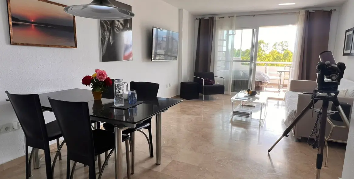 Sale of penthouse in Estepona 11