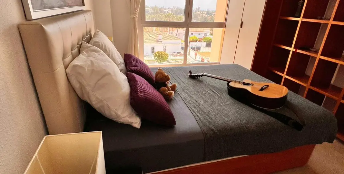 Sale of penthouse in Estepona 16