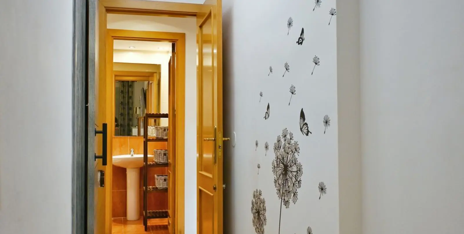 Sale of middle floor apartment in Fuengirola 6