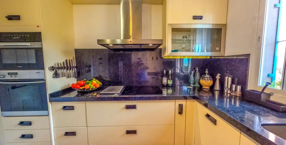 Продажа пентхауса в Benahavís 16