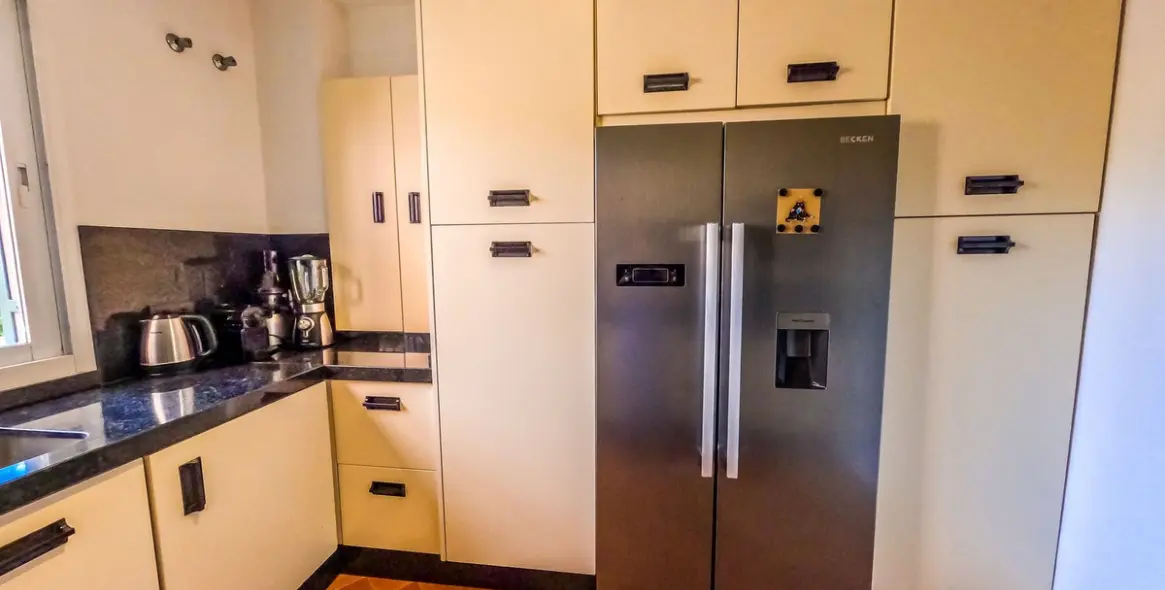 Продажа пентхауса в Benahavís 18