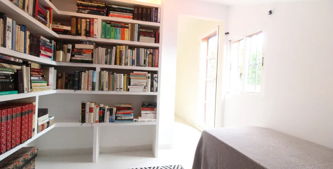 Продажа дома на две семьи в Atalaya 14