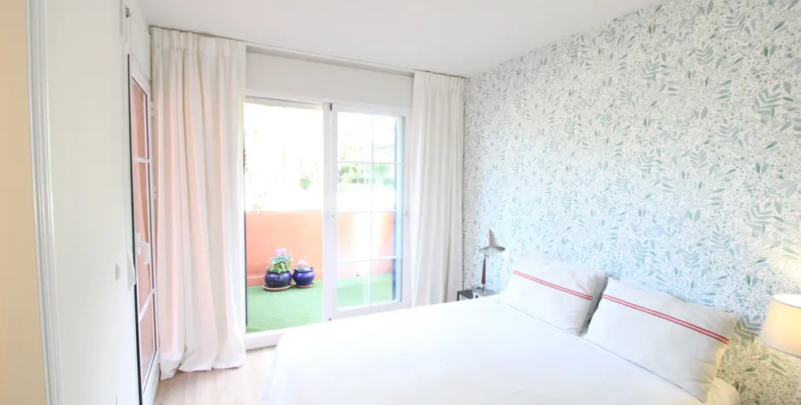 Продажа дома на две семьи в Atalaya 18