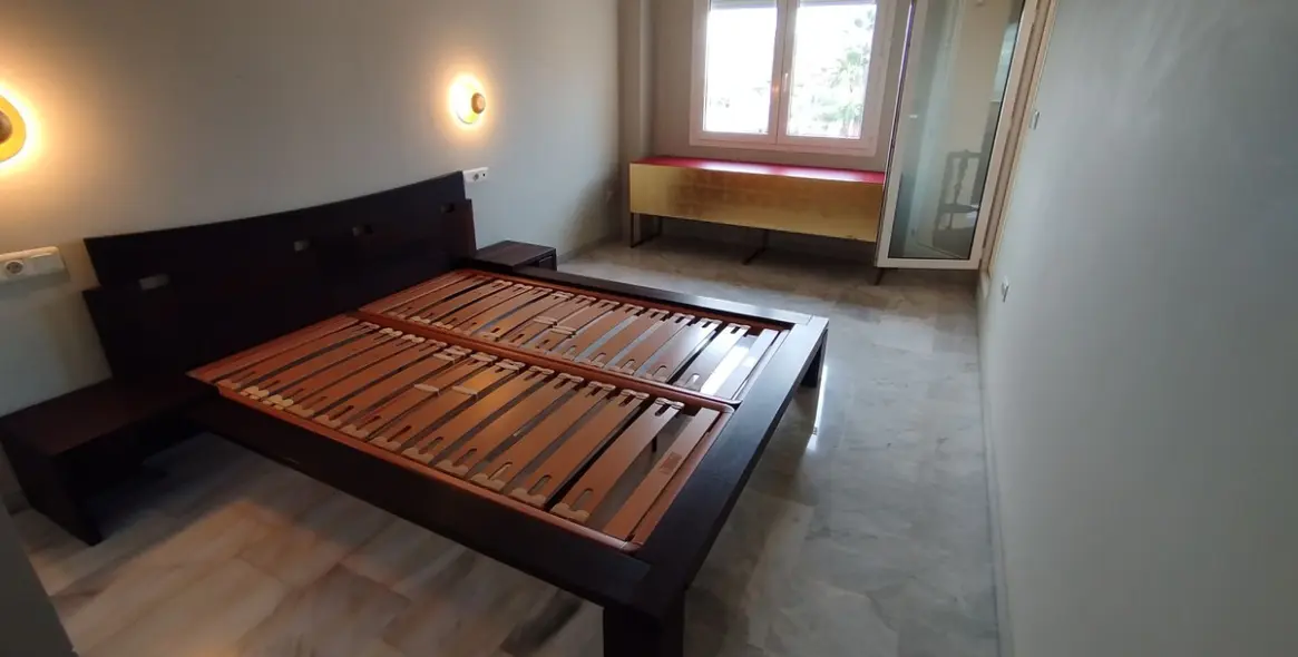 Продажа апартаментов на среднем этаже в Los Alamos 5