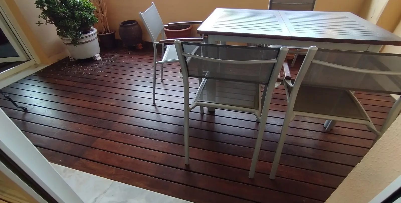 Sale of middle floor apartment in Los Alamos 2