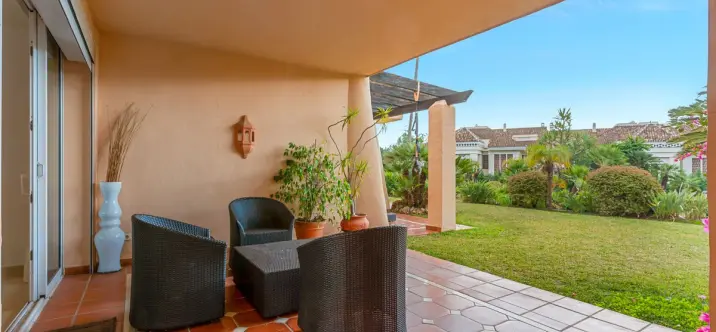 Venta de apartamento en planta baja en Sierra Blanca 2