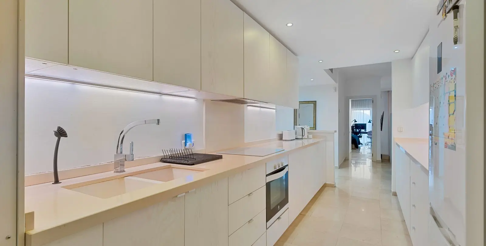 Sale of ground floor apartment in Sierra Blanca 4