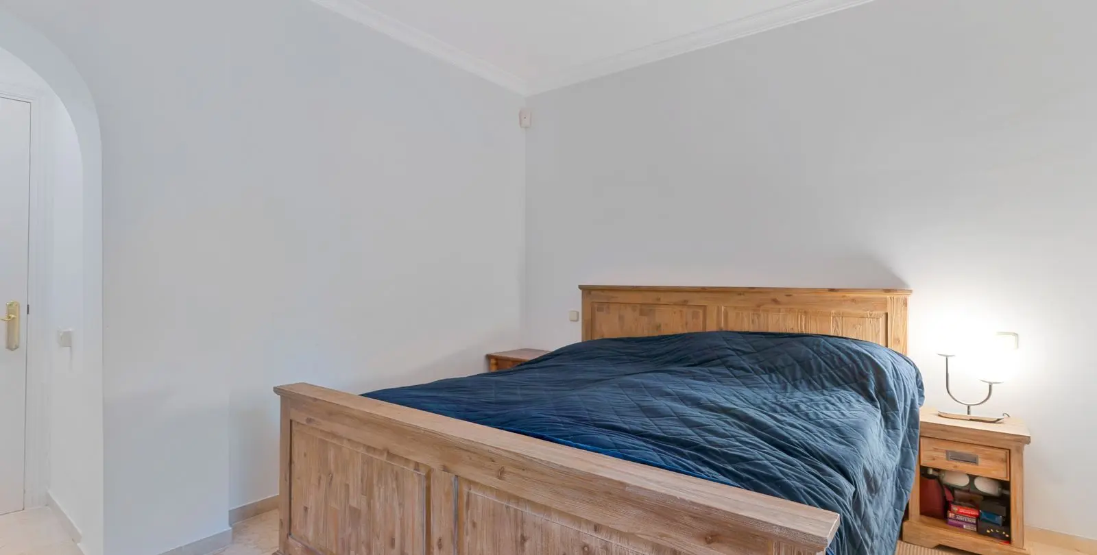 Sale of ground floor apartment in Sierra Blanca 22