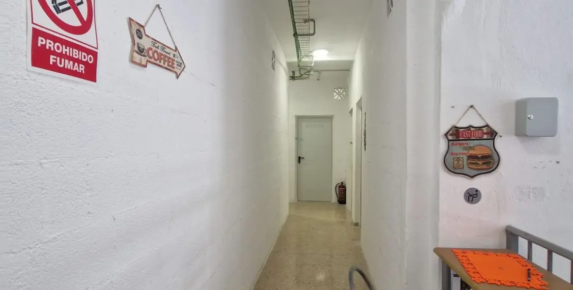 Продажа коммерческого помещения в Fuengirola 6