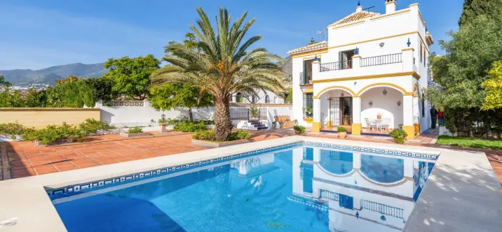 Venta de villa independiente en Arroyo de la Miel 1