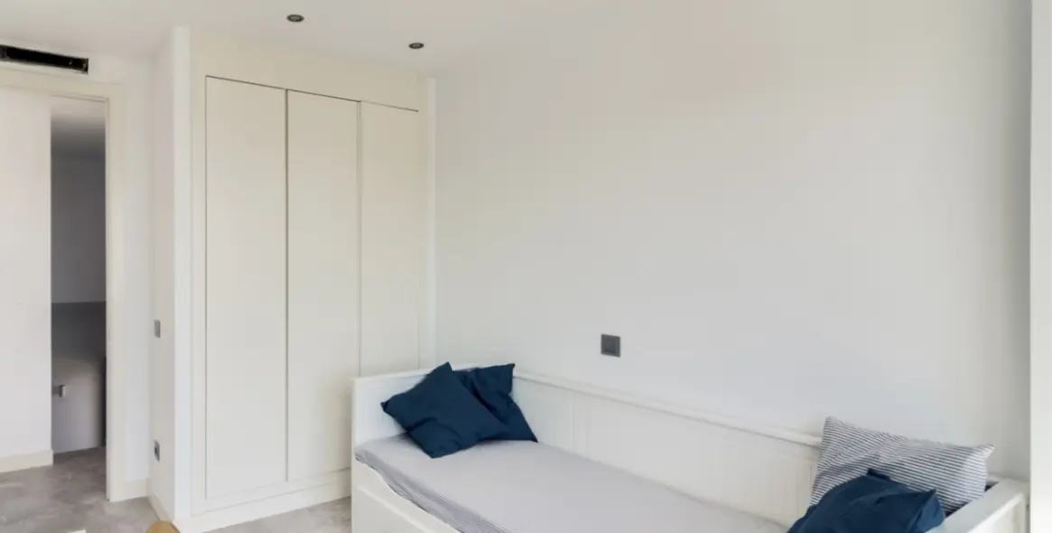 Продажа  отдельно стоящей виллы в Mijas Costa 10