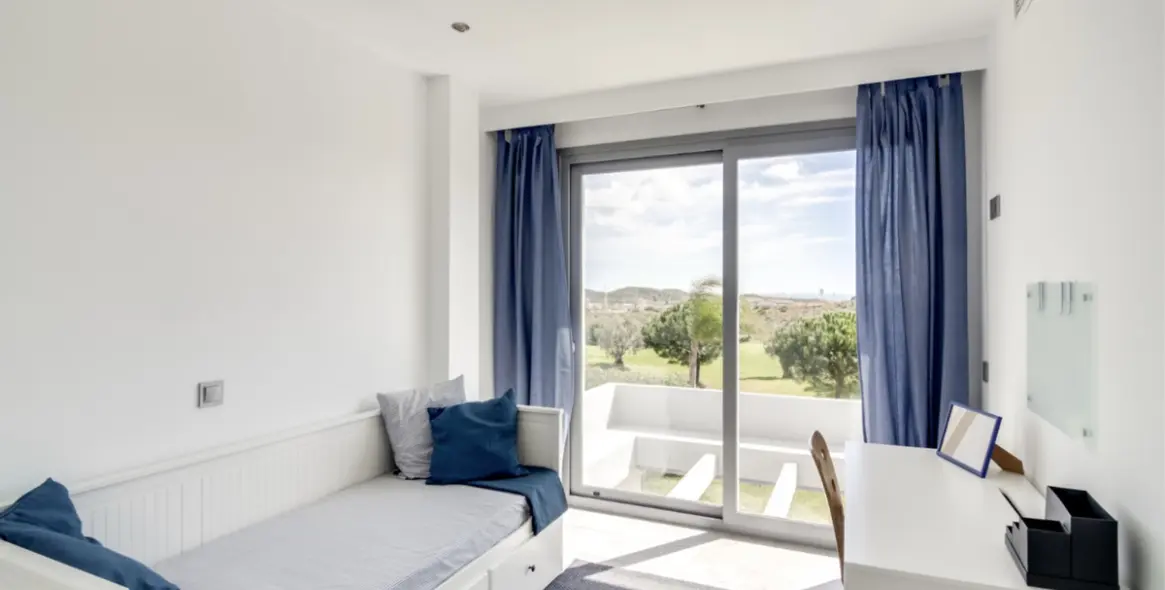 Продажа  отдельно стоящей виллы в Mijas Costa 13