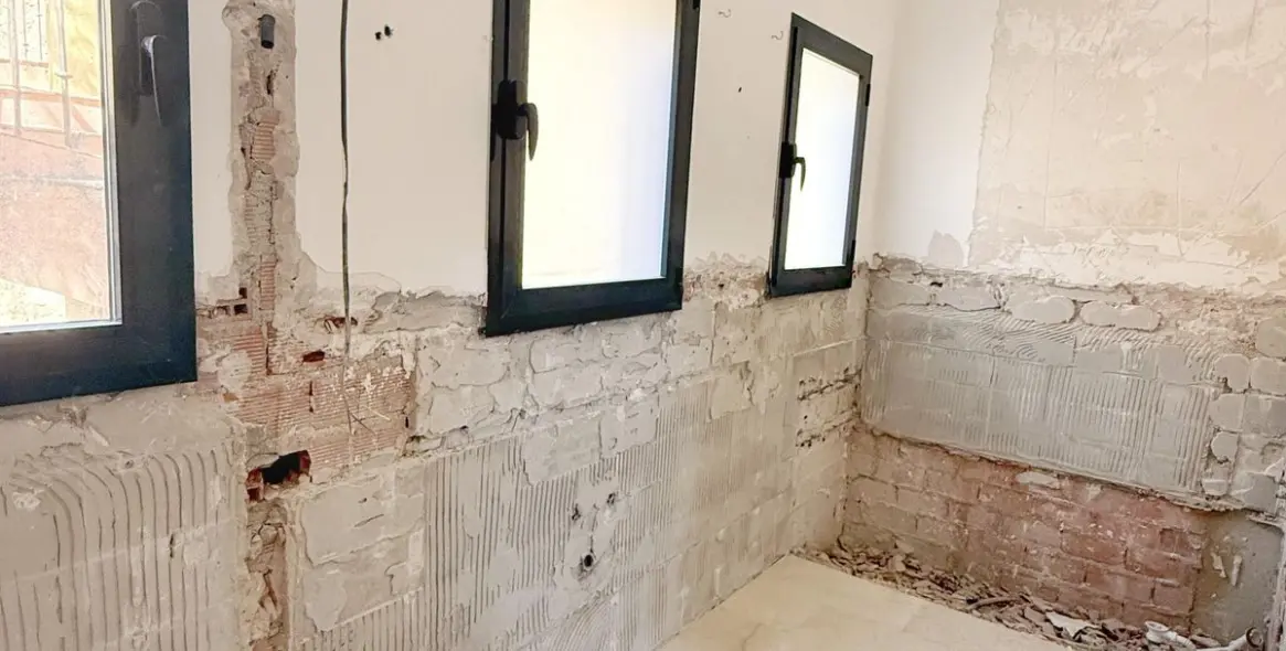 Venta de villa independiente en Elviria 28