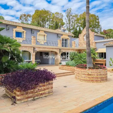 Venta de villa independiente en Benahavís