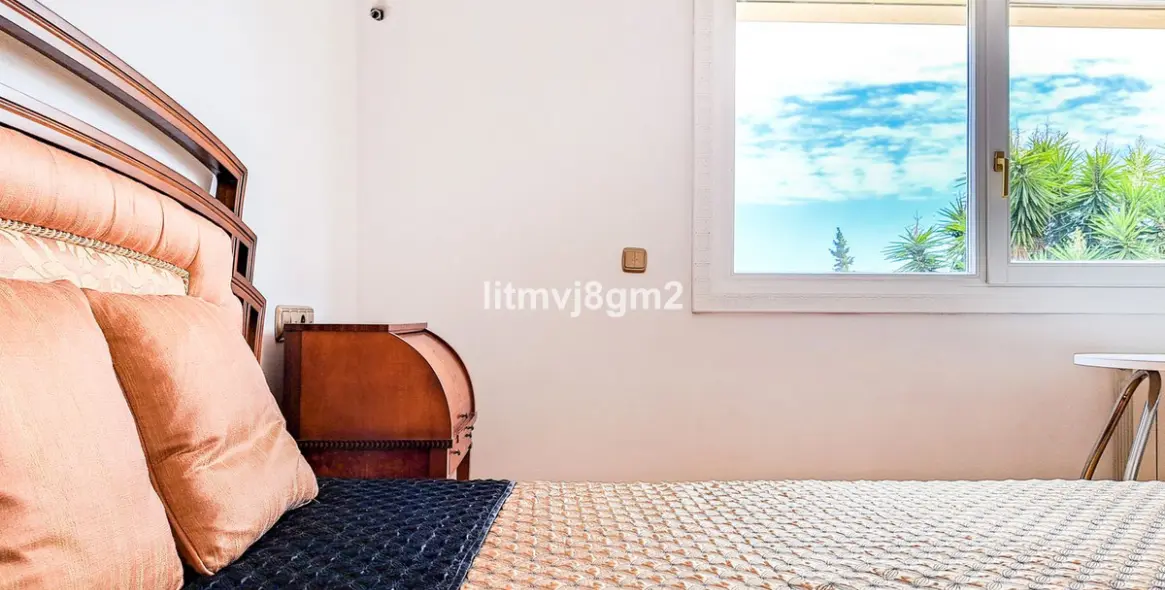 Продажа  отдельно стоящей виллы в Benahavís 22