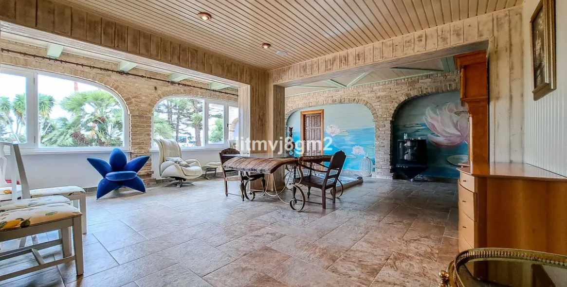 Продажа  отдельно стоящей виллы в Benahavís 34