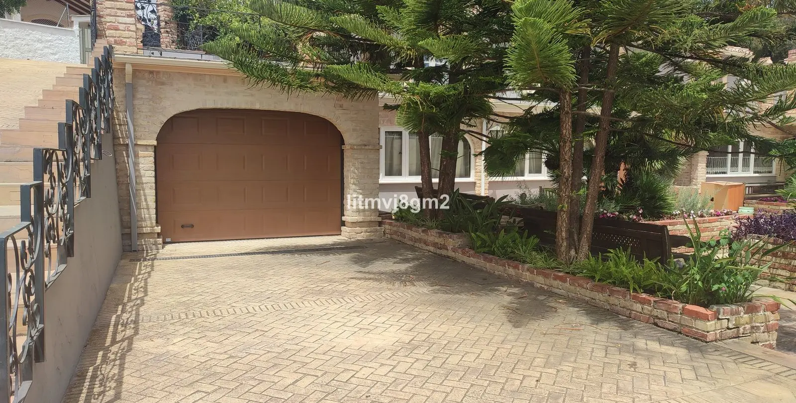 Sale of detached villa in Benahavís 44