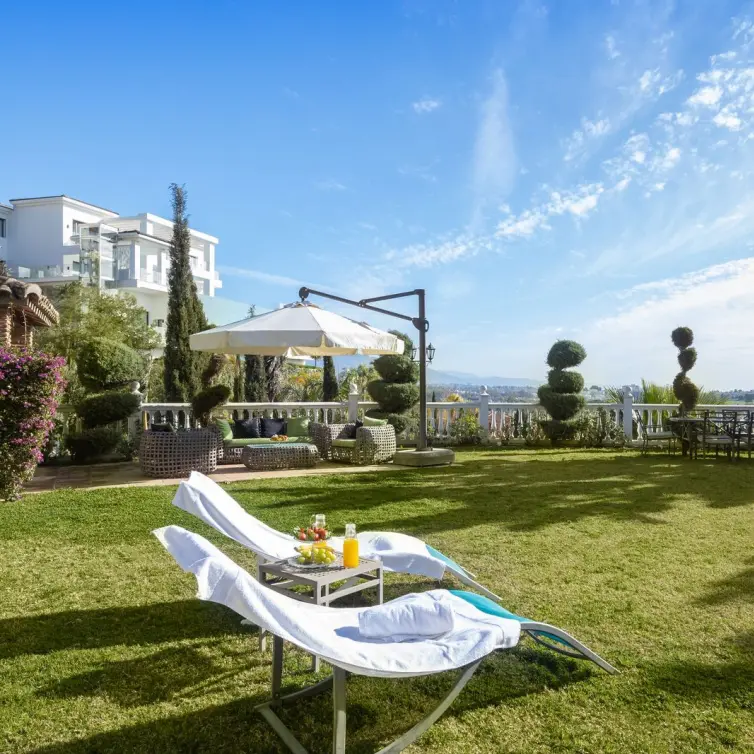 Venta de villa independiente en El Paraiso