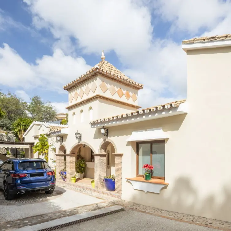 Venta de villa independiente en El Paraiso