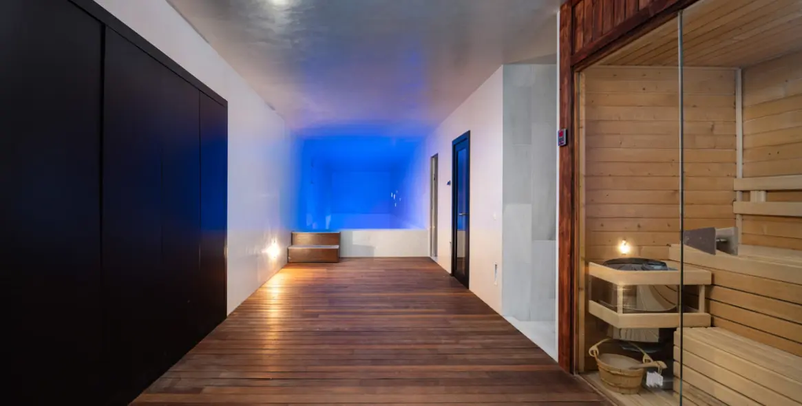 Продажа  отдельно стоящей виллы в Malaga (район Teatinos) 12