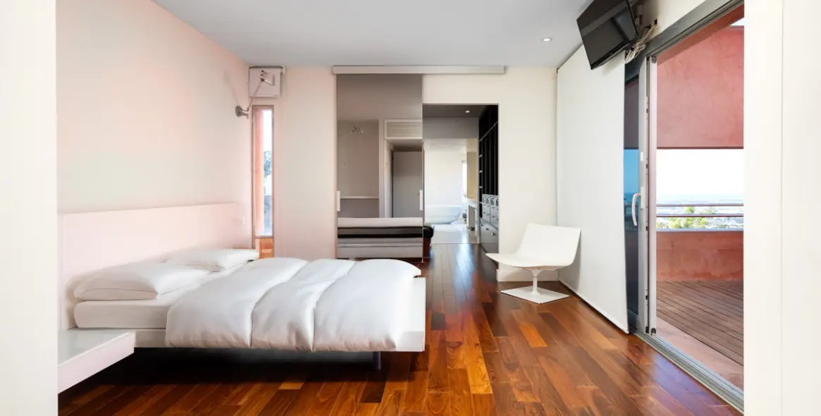 Продажа  отдельно стоящей виллы в Malaga (район Teatinos) 16