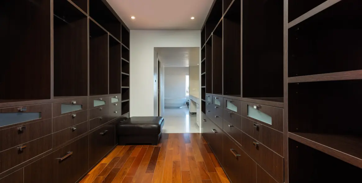 Продажа  отдельно стоящей виллы в Malaga (район Teatinos) 18