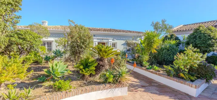 Дом на две семьи R5253085 2