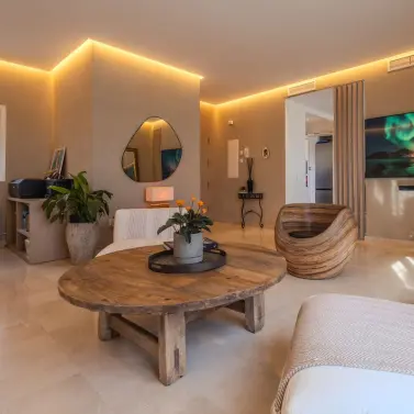 Дом на две семьи R5253085