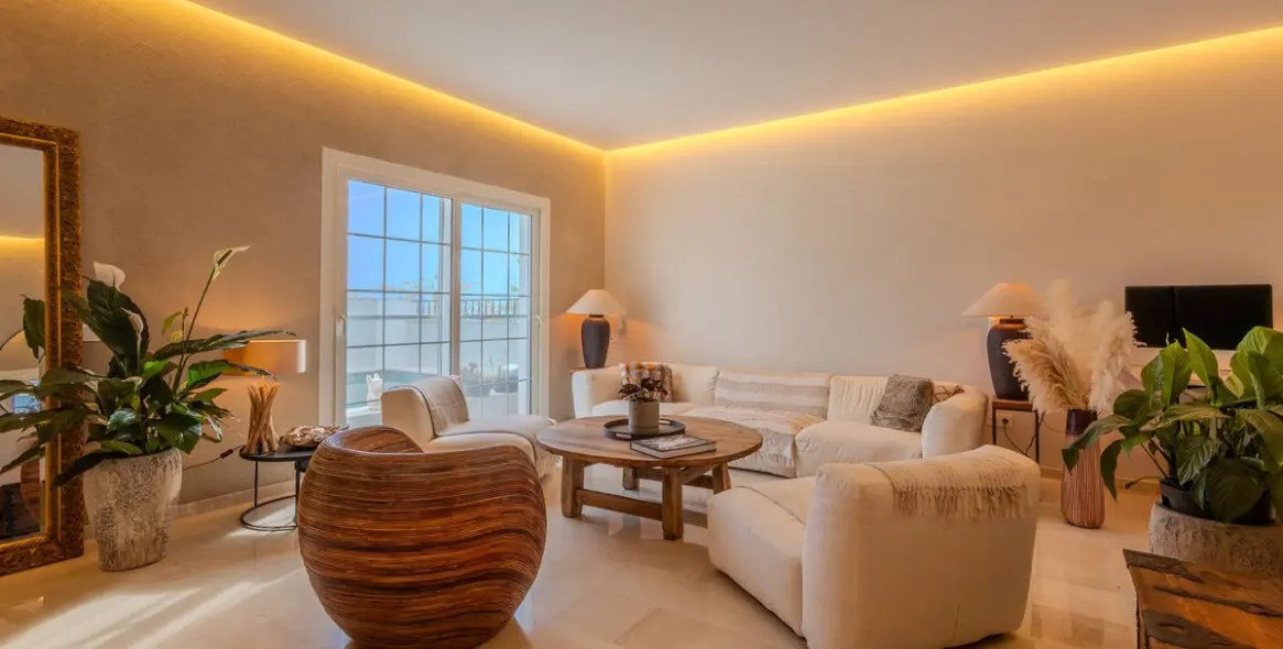 Продажа дома на две семьи в Nueva Andalucía (район Nueva Andalucía) 8