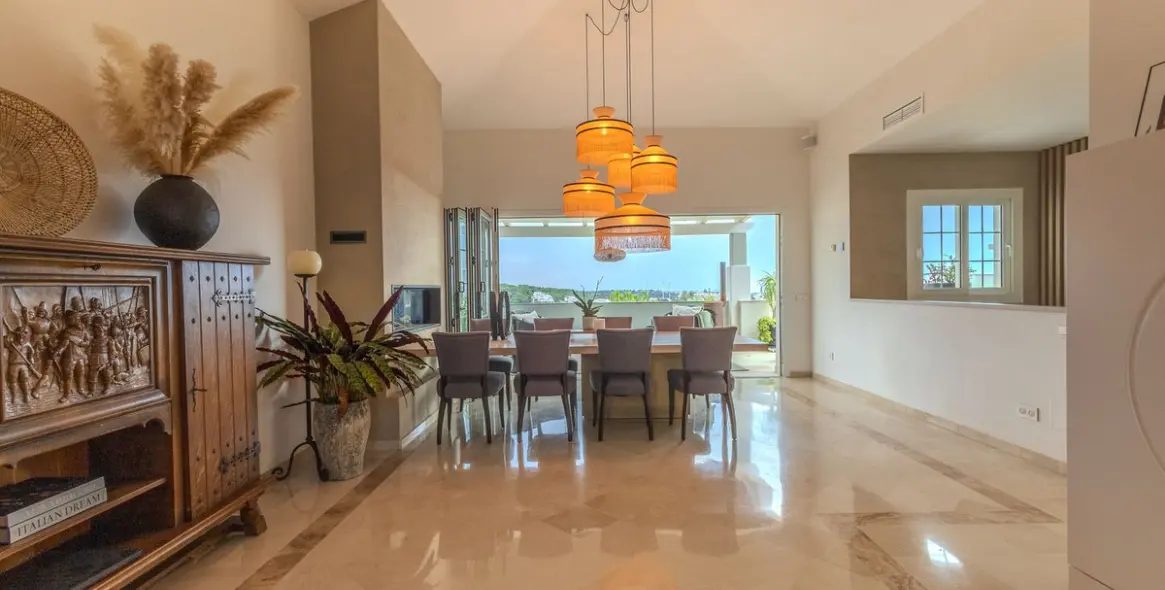 Продажа дома на две семьи в Nueva Andalucía (район Nueva Andalucía) 12