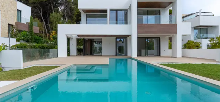 Oтдельно стоящая вилла R5195698 1