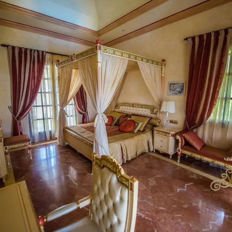 Sale of detached villa in La Zagaleta