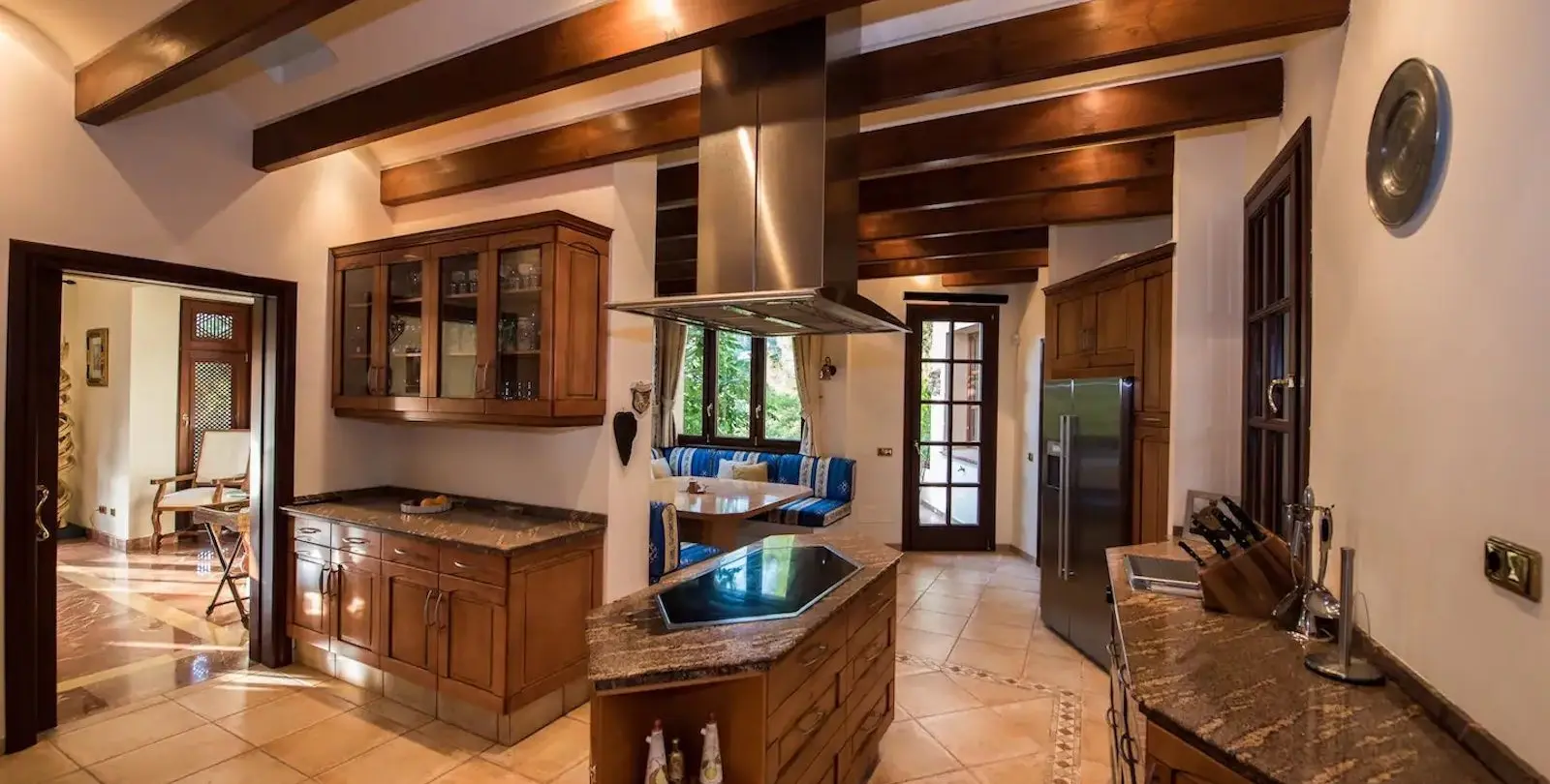 Sale of detached villa in La Zagaleta 7