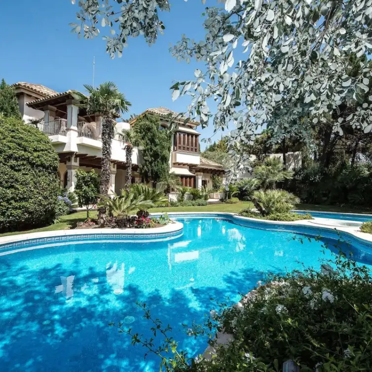 Venta de villa independiente en La Zagaleta