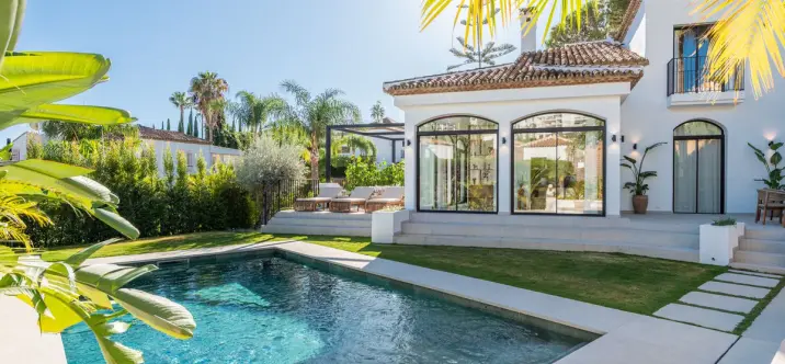 Oтдельно стоящая вилла R5251444 1