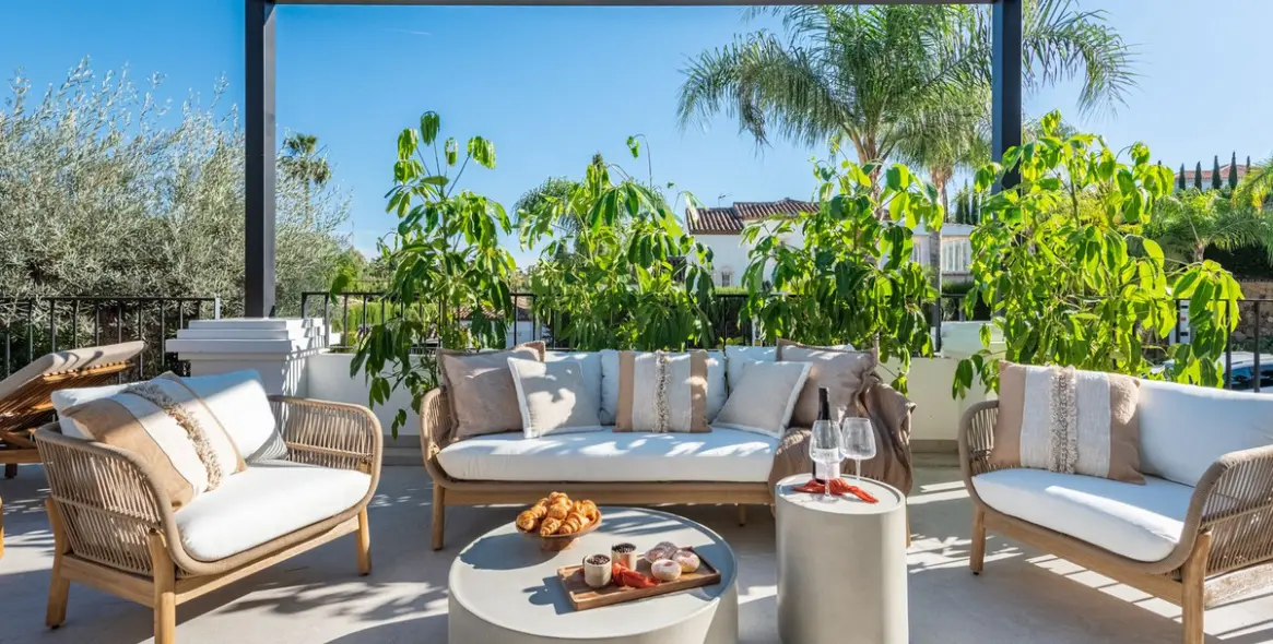 Продажа  отдельно стоящей виллы в Nueva Andalucía (район Nueva Andalucía) 9