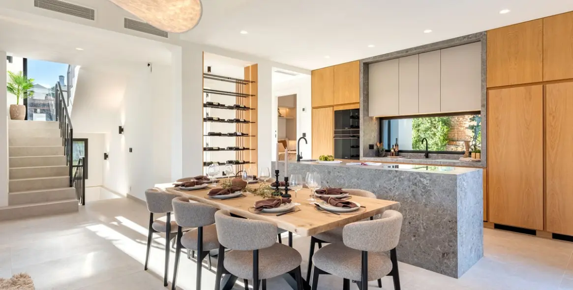 Продажа  отдельно стоящей виллы в Nueva Andalucía (район Nueva Andalucía) 16