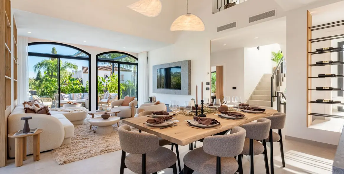 Продажа  отдельно стоящей виллы в Nueva Andalucía (район Nueva Andalucía) 19