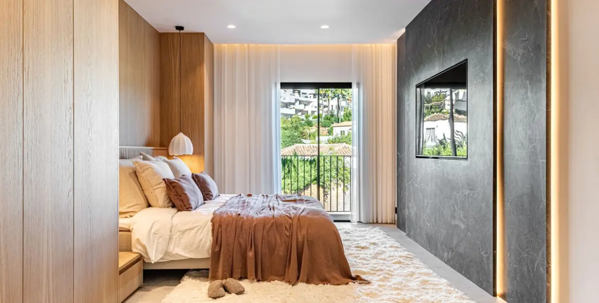 Sale of detached villa in Nueva Andalucía 22