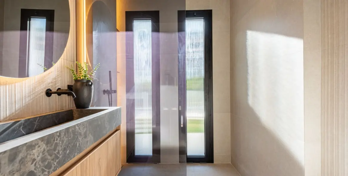 Sale of detached villa in Nueva Andalucía 31