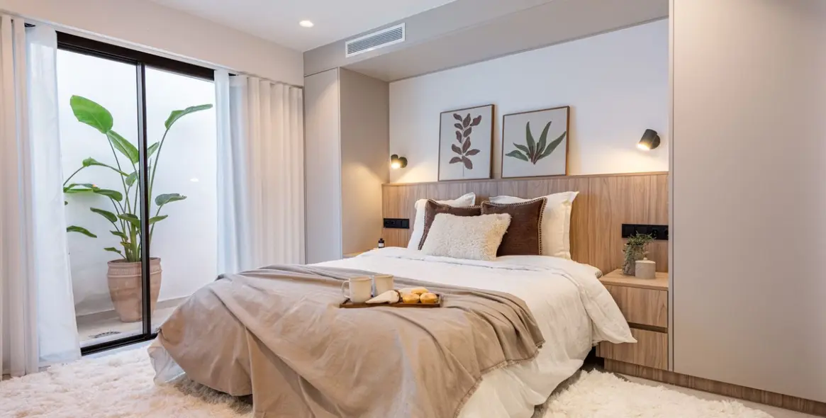 Sale of detached villa in Nueva Andalucía 32