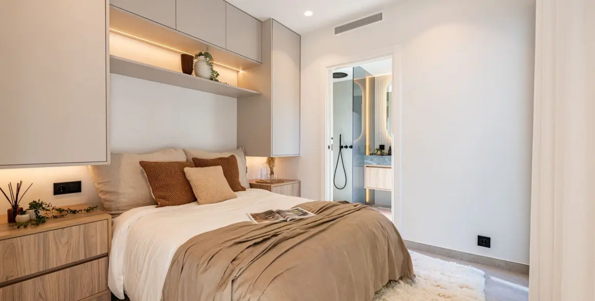 Sale of detached villa in Nueva Andalucía 35