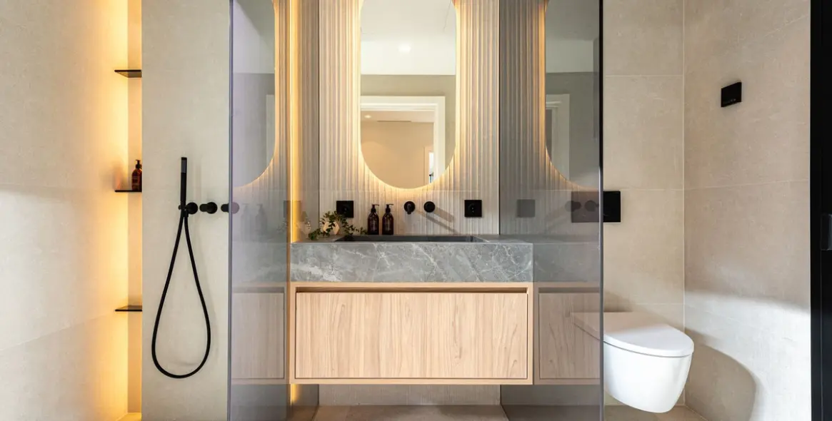 Sale of detached villa in Nueva Andalucía 37